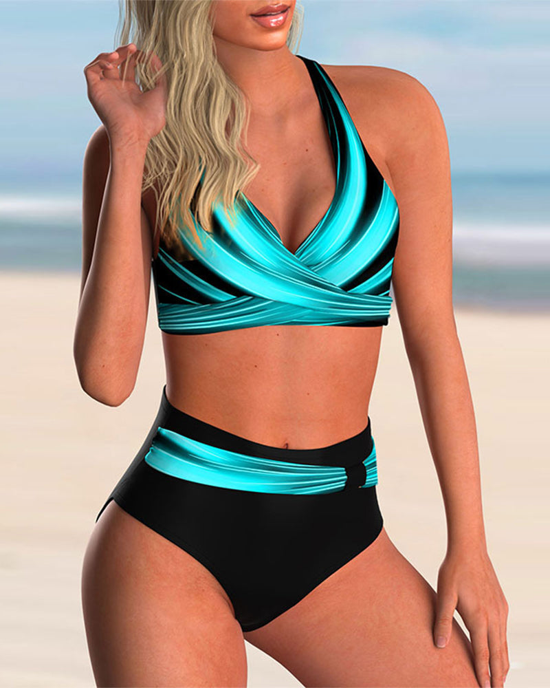 Inês - Conjunto de Bikini com Decote Cruzado e Estampado