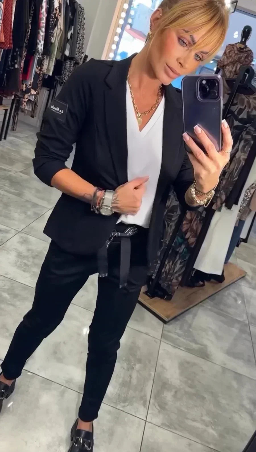 Adriana - Conjunto elegante