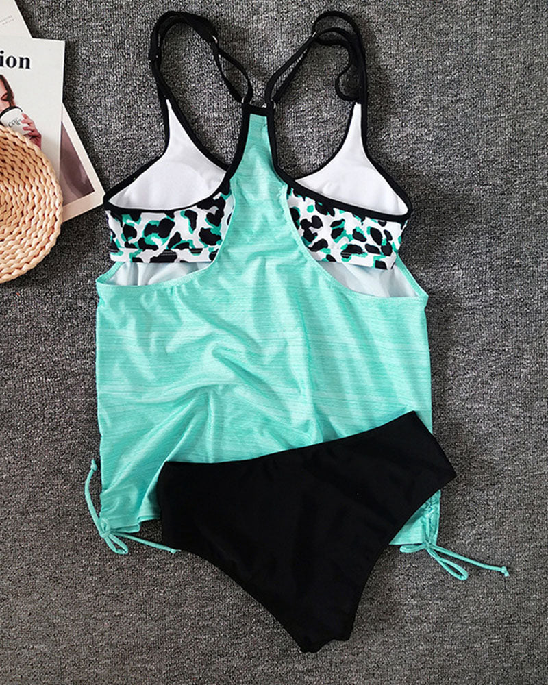 Joana - Tankini Liso com Padrão de Leopardo