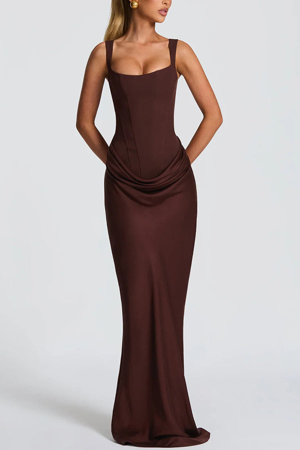 Leonor ❘ Vestido maxi com decote quadrado