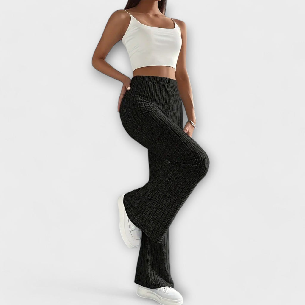 Jennifer - Calças largas com estilo