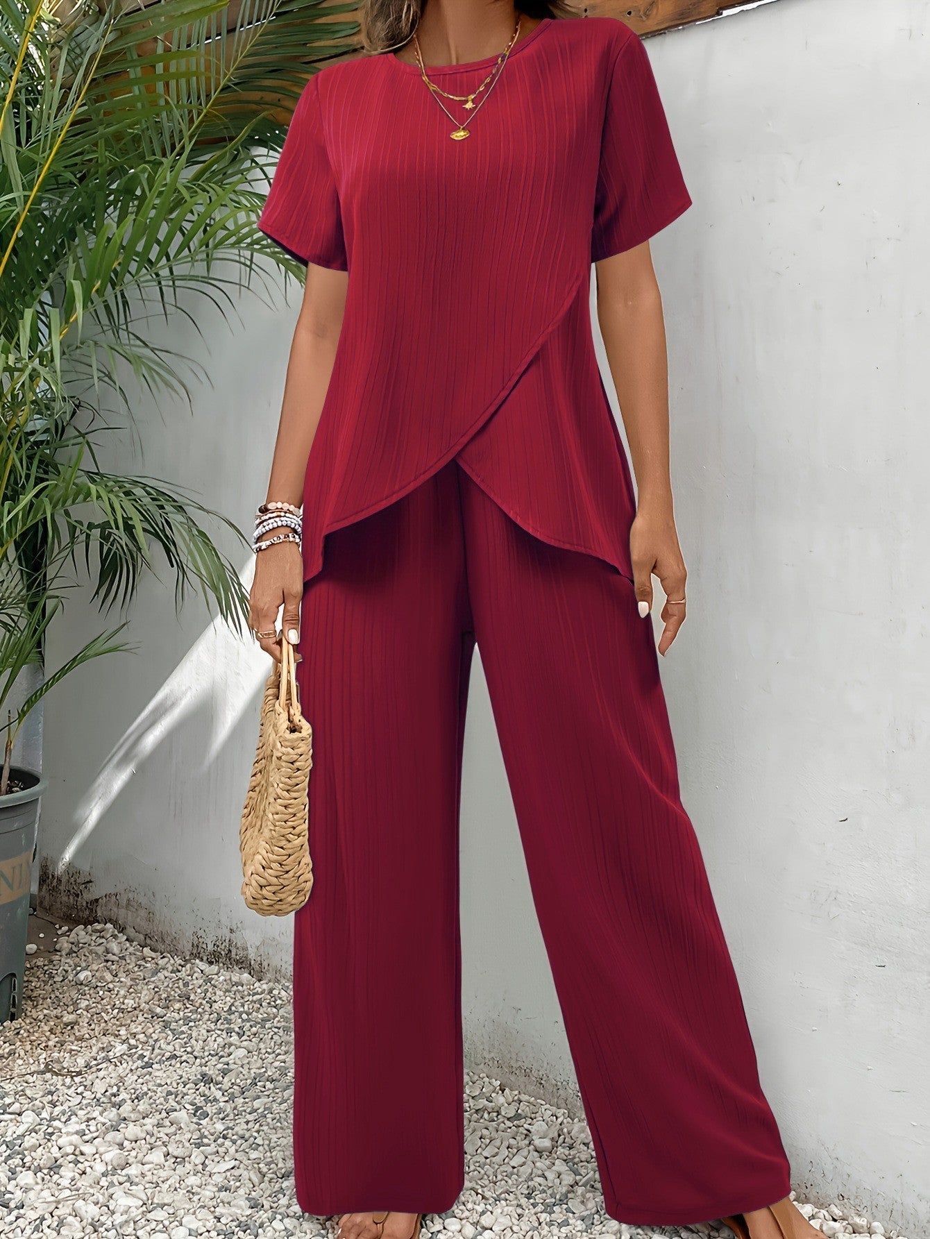 Patricia - Conjunto de Duas Peças Elegante e Confortável