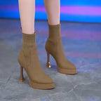 Eugénia - Botas com plataforma, Conforto e Elegância Feminina