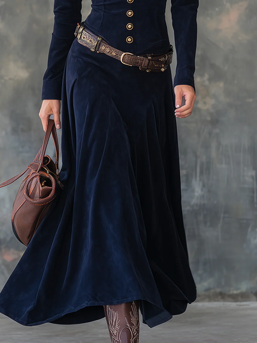 MILANA | Vestido longo em suedine com fenda