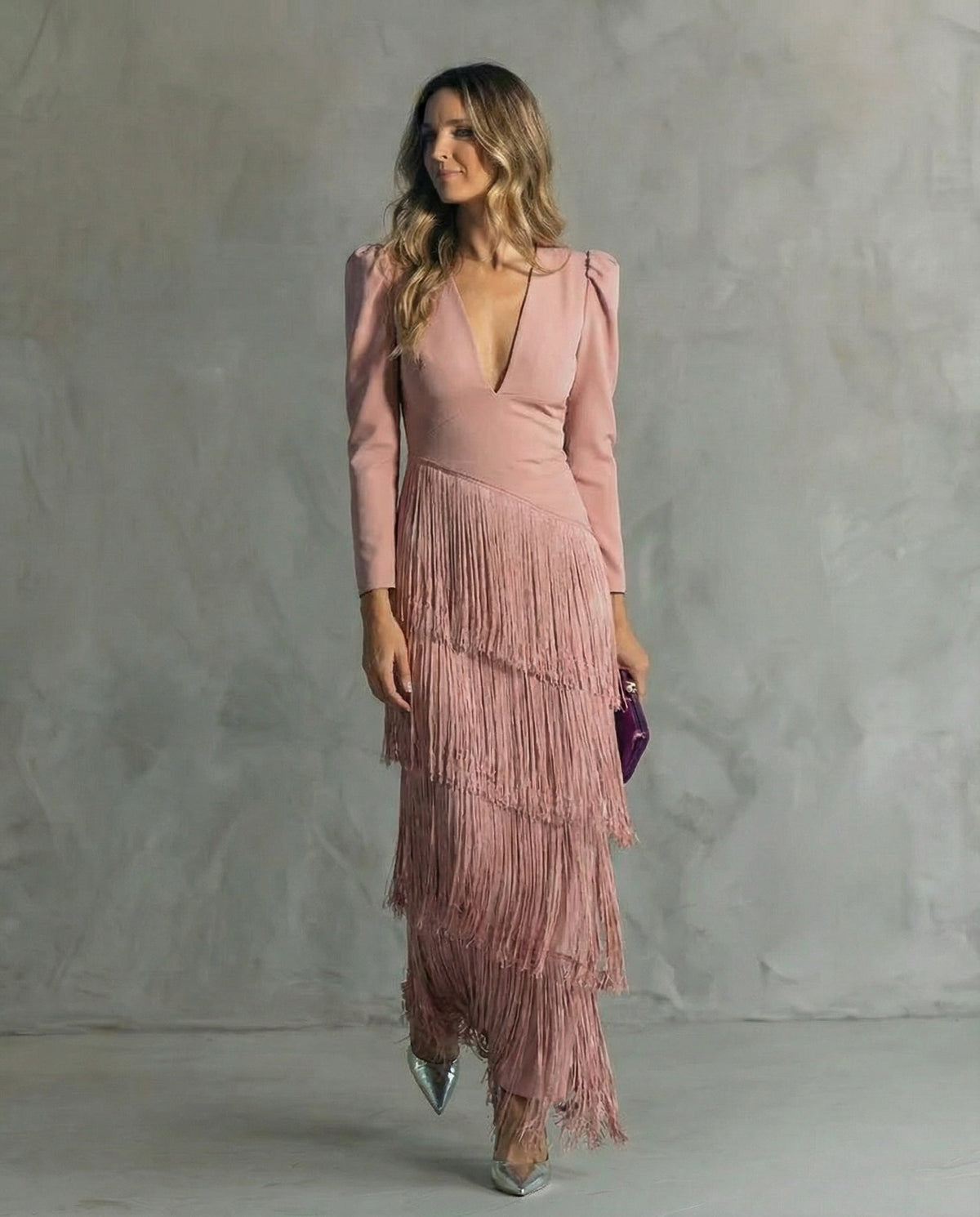 Clara · Vestido elegante de Mulher com mangas de franjas