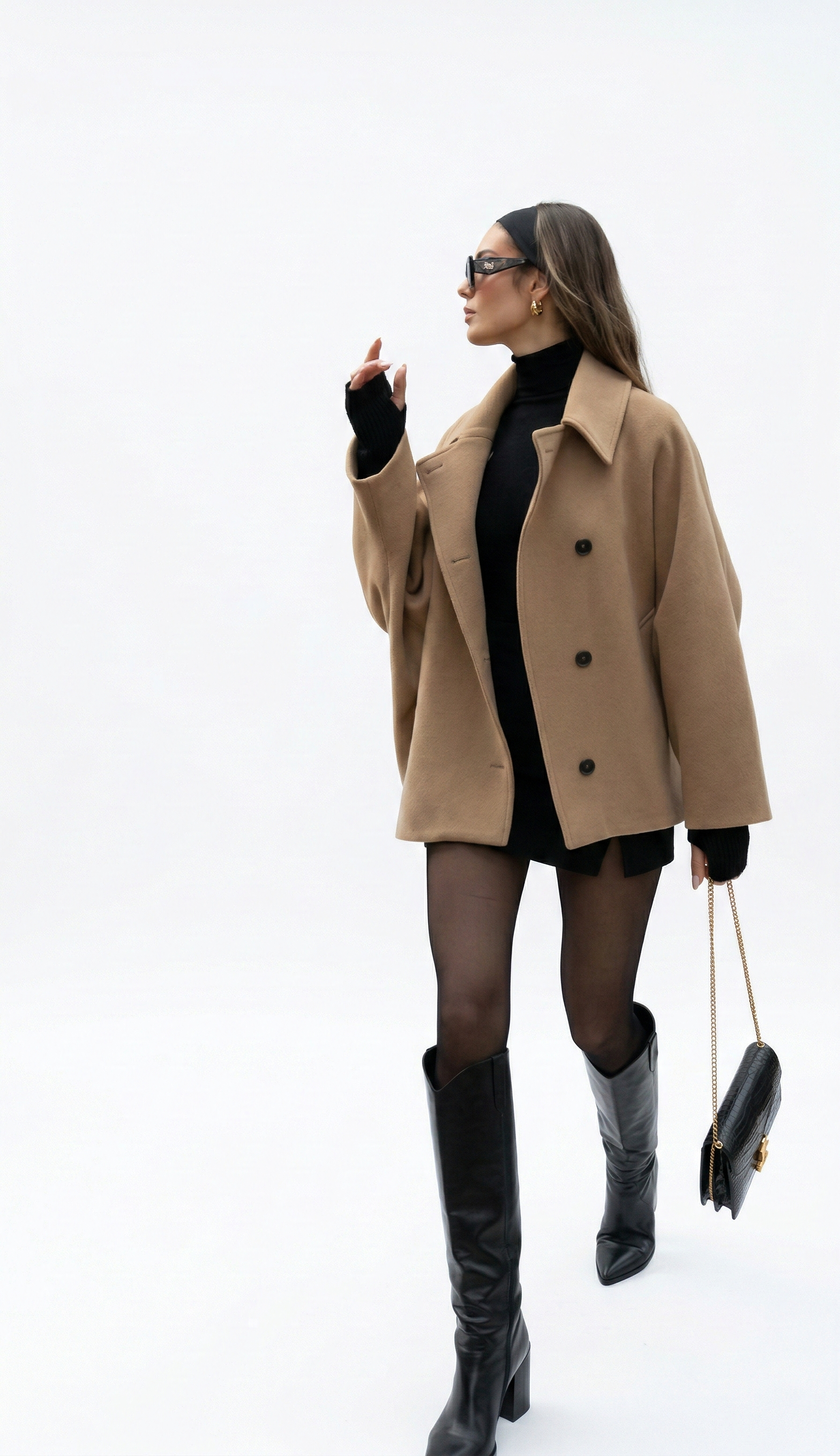 Matilde | Casaco Curto Trespassado – Elegância e Conforto Intemporal